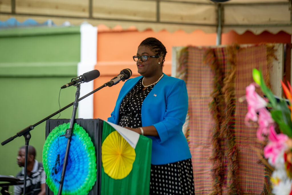 DIscours de la Cheffe de mission adjointe (DCM) à l'ambassade des États-Unis en République du Congo, Mme Bisola Ojikutu - AISB promotion 2023