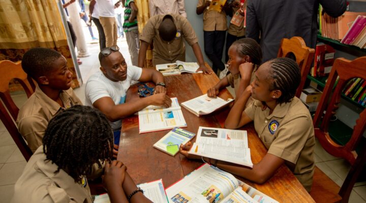 Lecole-de-Moungali-represente-le-Congo-au-Concours-Au-Coeur-des-Mots